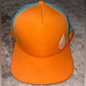 Buoy wear snapback